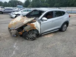 KM8J3CA47JU773021 2018 HYUNDAI TUCSON