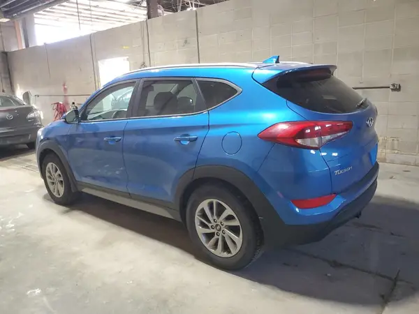 KM8J3CA47JU797030 2018 HYUNDAI TUCSON - Image 2