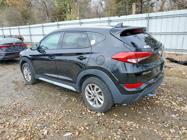 KM8J3CA47JU817261 2018 HYUNDAI TUCSON - Image 2