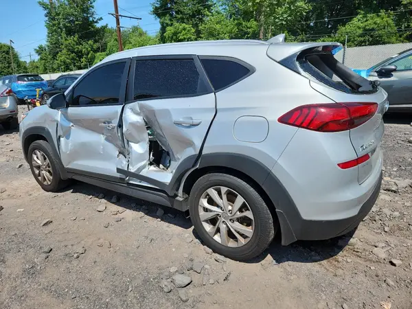 KM8J3CA47KU014032 2019 HYUNDAI TUCSON - Image 2