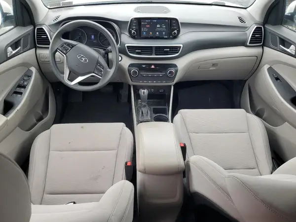 KM8J3CA47KU034586 2019 HYUNDAI TUCSON - Image 8