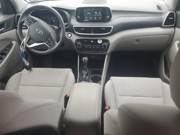 KM8J3CA47KU040159 2019 HYUNDAI TUCSON - Image 8