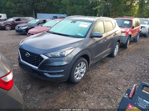 KM8J3CA47KU077034 2019 HYUNDAI TUCSON - Image 2