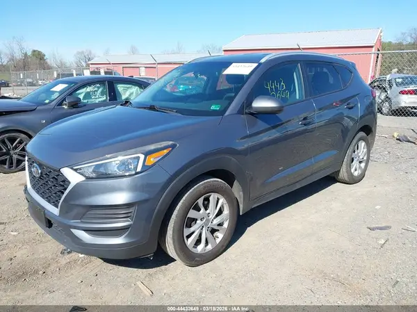 KM8J3CA47KU077163 2019 HYUNDAI TUCSON - Image 2