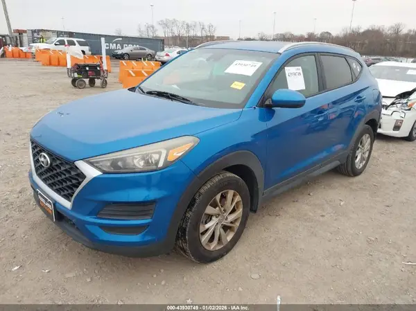 KM8J3CA47KU860242 2019 HYUNDAI TUCSON - Image 2