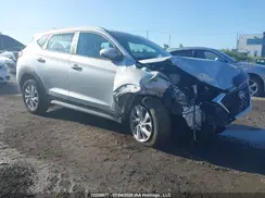 KM8J3CA47KU891815 2019 HYUNDAI TUCSON