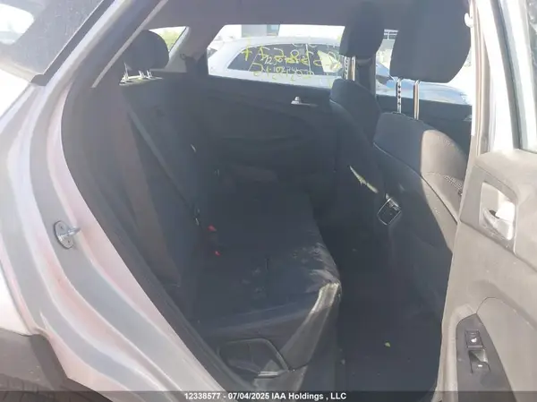 KM8J3CA47KU891815 2019 HYUNDAI TUCSON - Image 8