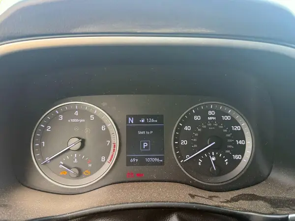 KM8J3CA47KU899073 2019 HYUNDAI TUCSON - Image 8