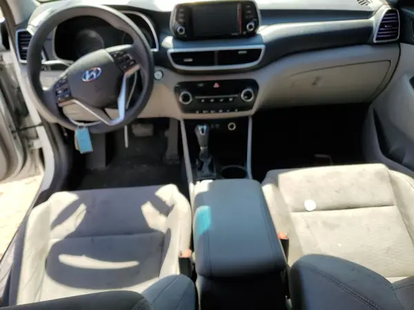 KM8J3CA47KU935618 2019 HYUNDAI TUCSON - Image 8