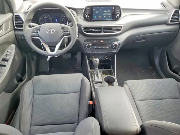 KM8J3CA47KU947428 2019 HYUNDAI TUCSON - Image 8