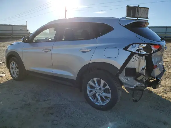 KM8J3CA47KU953648 2019 HYUNDAI TUCSON - Image 2