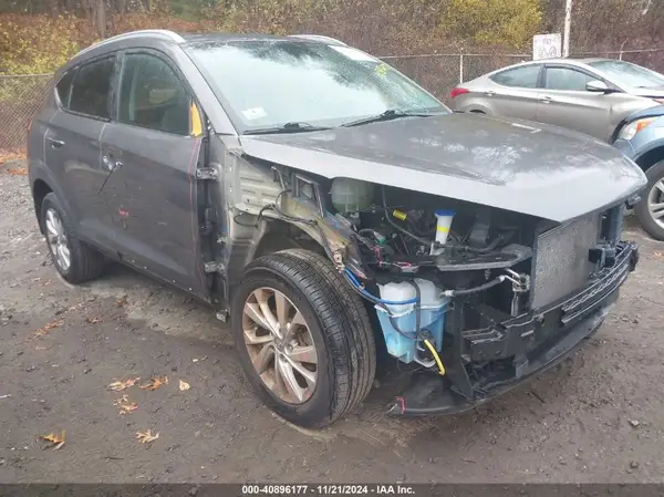 KM8J3CA47LU185963 2020 HYUNDAI TUCSON - Image 1