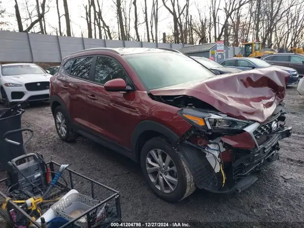 KM8J3CA47LU255767 2020 HYUNDAI TUCSON - Image 1