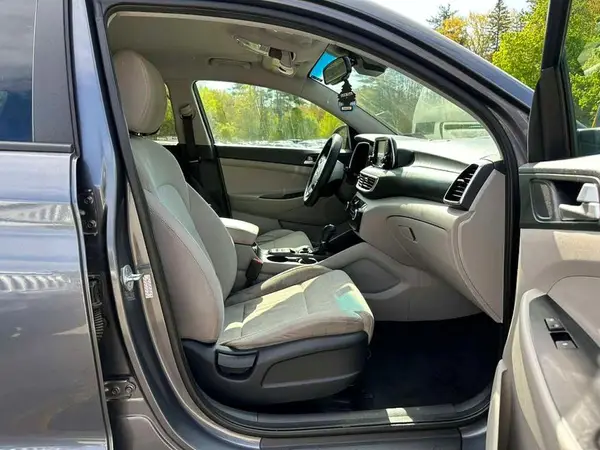 KM8J3CA47MU287099 2021 HYUNDAI TUCSON - Image 8
