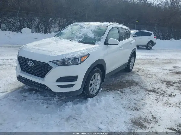 KM8J3CA47MU292559 2021 HYUNDAI TUCSON - Image 2