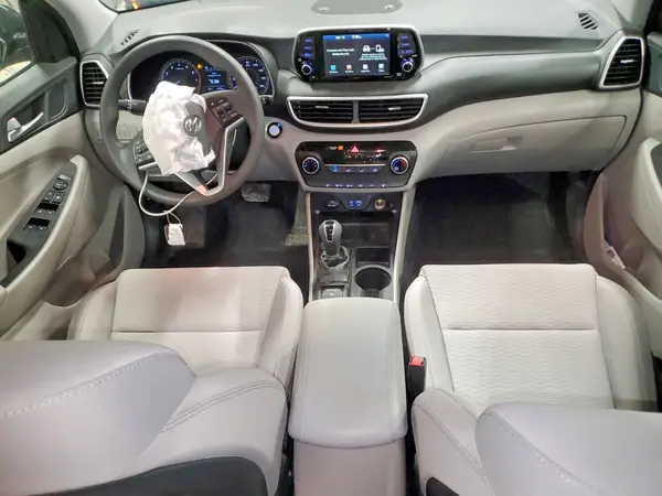 KM8J3CA47MU319582 2021 HYUNDAI TUCSON - Image 8