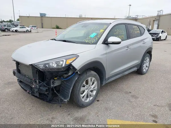KM8J3CA47MU359158 2021 HYUNDAI TUCSON - Image 2