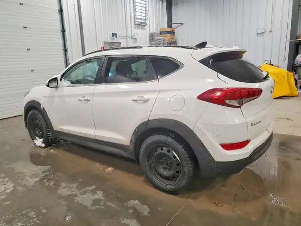 KM8J3CA48GU021806 2016 HYUNDAI TUCSON - Image 2
