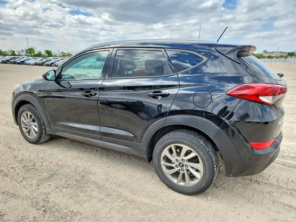 KM8J3CA48GU058208 2016 HYUNDAI TUCSON - Image 2