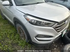 KM8J3CA48GU061495 2016 HYUNDAI TUCSON