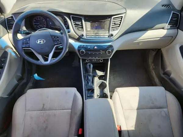 KM8J3CA48GU065482 2016 HYUNDAI TUCSON - Image 8