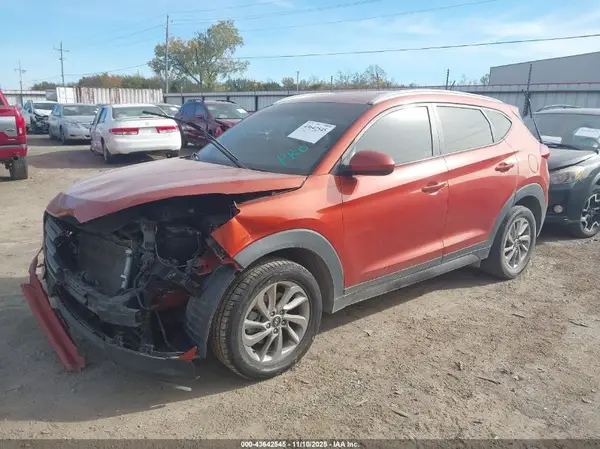 KM8J3CA48GU082749 2016 HYUNDAI TUCSON - Image 2