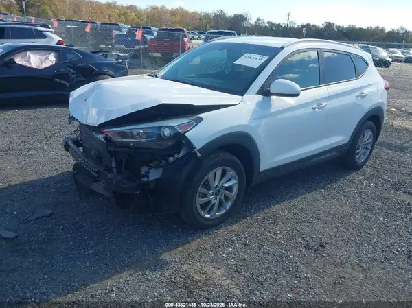 KM8J3CA48GU100702 2016 HYUNDAI TUCSON - Image 2