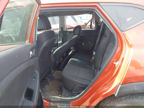KM8J3CA48GU113918 2016 HYUNDAI TUCSON - Image 8