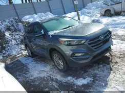 KM8J3CA48GU119296 2016 HYUNDAI TUCSON