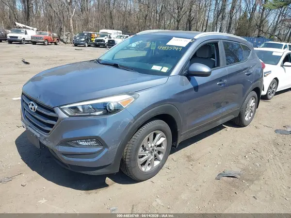 KM8J3CA48GU139483 2016 HYUNDAI TUCSON - Image 2