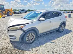 KM8J3CA48GU152234 2016 HYUNDAI TUCSON