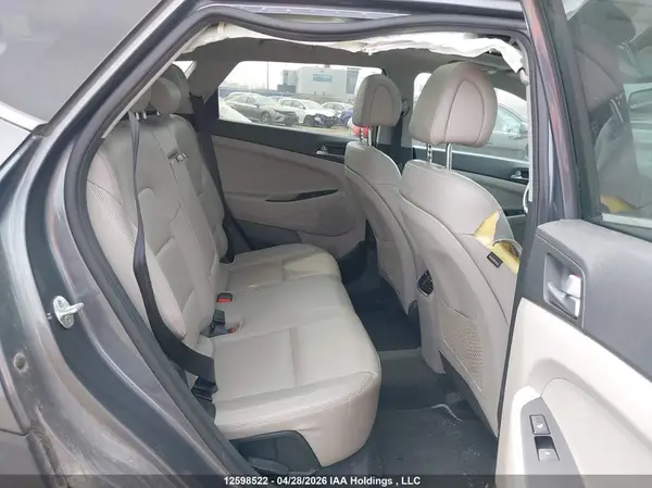KM8J3CA48GU164724 2016 HYUNDAI TUCSON - Image 8