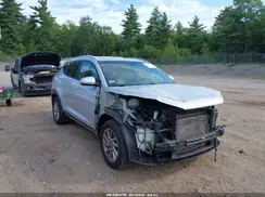 KM8J3CA48GU189462 2016 HYUNDAI TUCSON