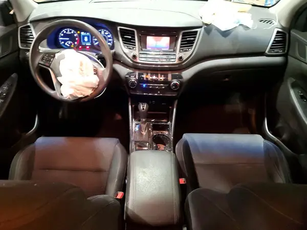 KM8J3CA48GU211671 2016 HYUNDAI TUCSON - Image 8