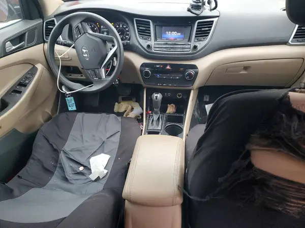 KM8J3CA48GU212027 2016 HYUNDAI TUCSON - Image 8