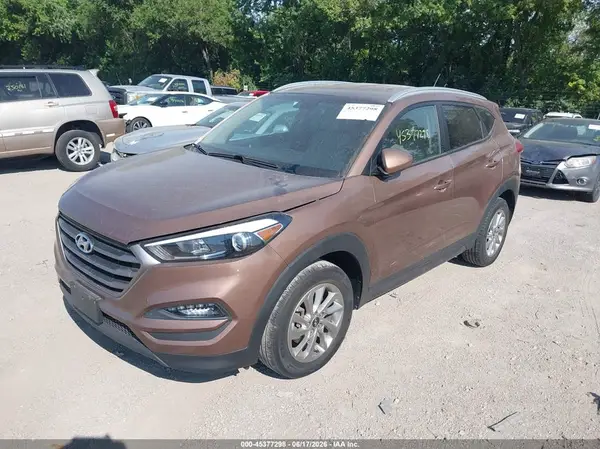 KM8J3CA48GU239826 2016 HYUNDAI TUCSON - Image 2
