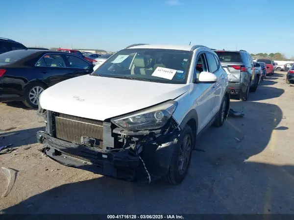 KM8J3CA48GU248042 2016 HYUNDAI TUCSON - Image 2