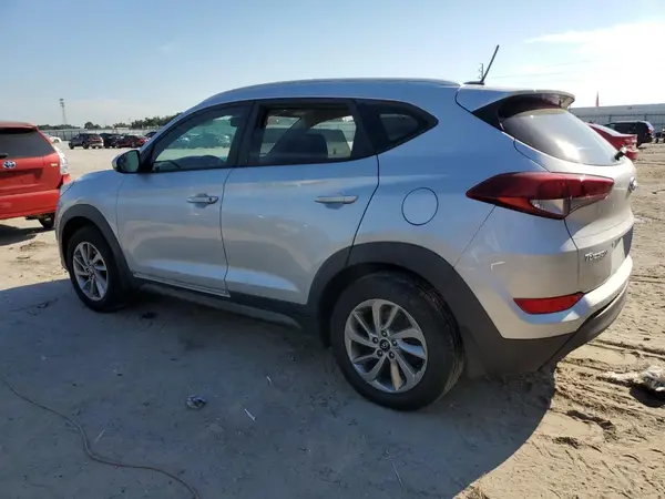 KM8J3CA48GU258943 2016 HYUNDAI TUCSON - Image 2