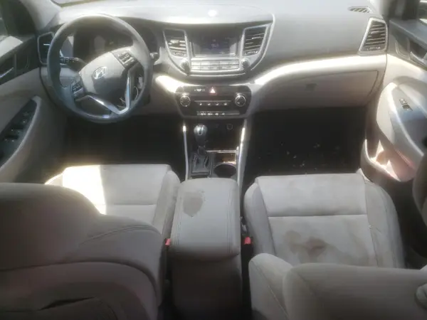 KM8J3CA48GU259915 2016 HYUNDAI TUCSON - Image 8