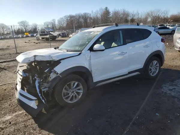 KM8J3CA48HU271077 2017 HYUNDAI TUCSON - Image 1