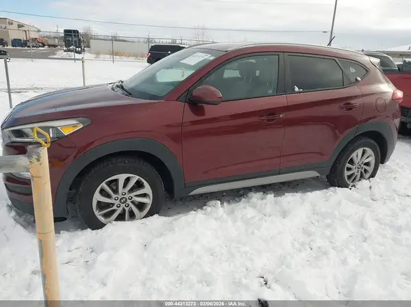 KM8J3CA48HU276599 2017 HYUNDAI TUCSON - Image 2