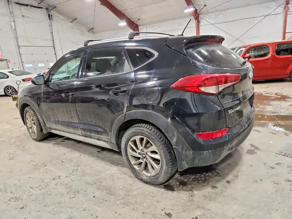 KM8J3CA48HU291703 2017 HYUNDAI TUCSON - Image 2