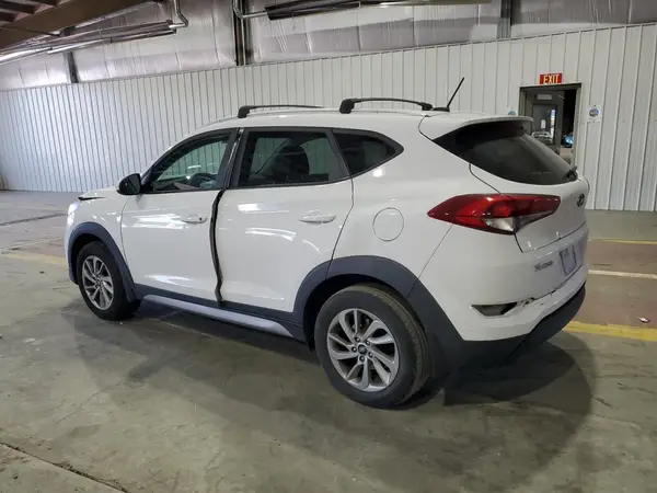 KM8J3CA48HU293628 2017 HYUNDAI TUCSON - Image 2
