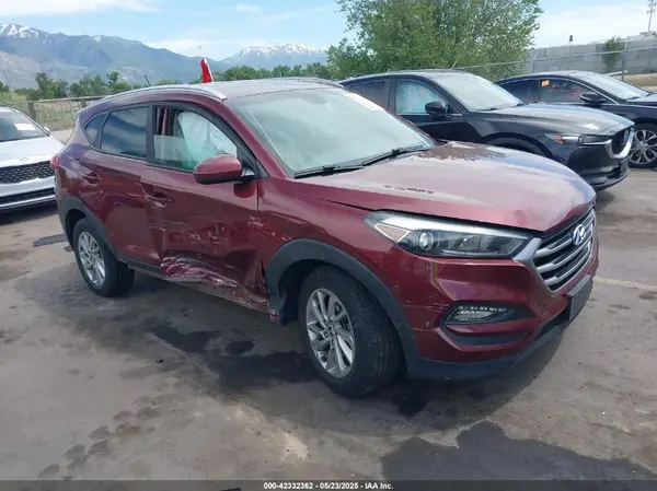 KM8J3CA48HU294374 2017 HYUNDAI TUCSON - Image 1