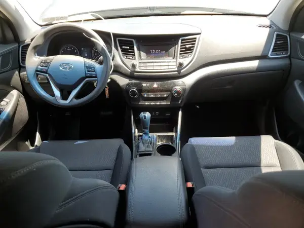 KM8J3CA48HU296366 2017 HYUNDAI TUCSON - Image 8