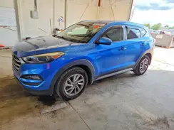 KM8J3CA48HU318415 2017 HYUNDAI TUCSON