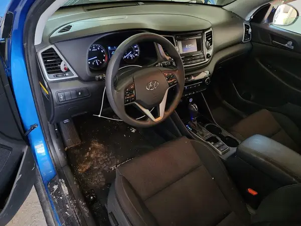 KM8J3CA48HU318415 2017 HYUNDAI TUCSON - Image 8