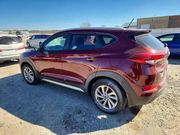 KM8J3CA48HU351088 2017 HYUNDAI TUCSON - Image 2
