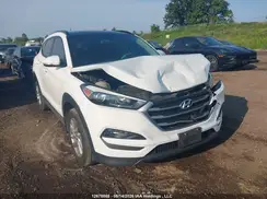 KM8J3CA48HU363354 2017 HYUNDAI TUCSON