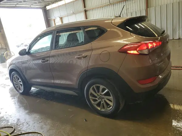 KM8J3CA48HU434147 2017 HYUNDAI TUCSON - Image 2